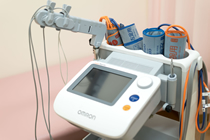 血圧脈波検査装置（血管年齢測定器）
